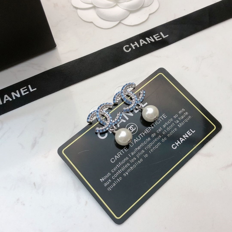 Ch**el earrings
